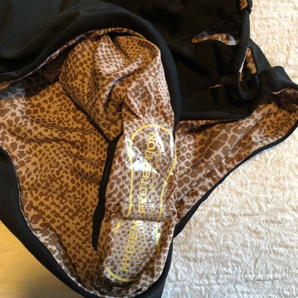 ❌SOLD❌Acacia Florence one piece Storm size Large - Picture 5 of 5